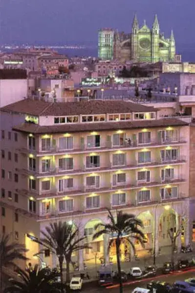 Saratoga, Palma de Mallorca