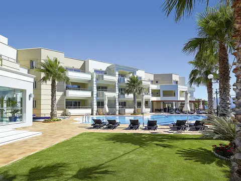 Molos Bay, Kissamos