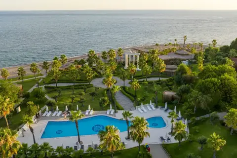 Flora Garden Beach, Kizilot