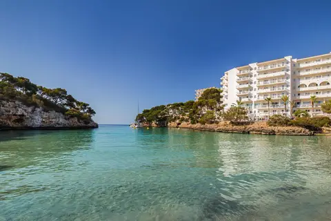 Barceló Ponent Beach, Cala Ferrera