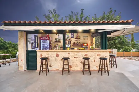 Dionysos Hotel Apartments & Studios, Stalis