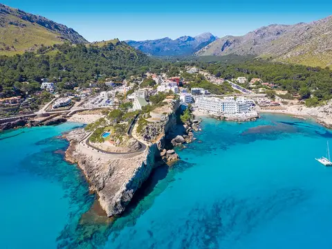 Globales Don Pedro, Cala San Vicente