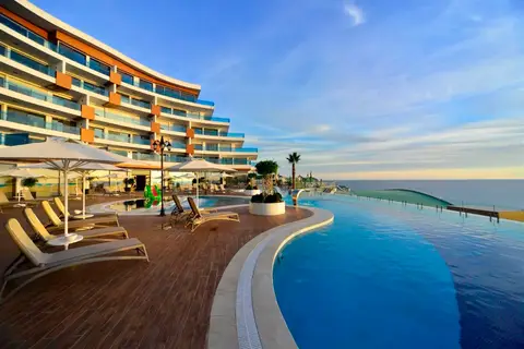 Elite Luxury Suite, Konakli