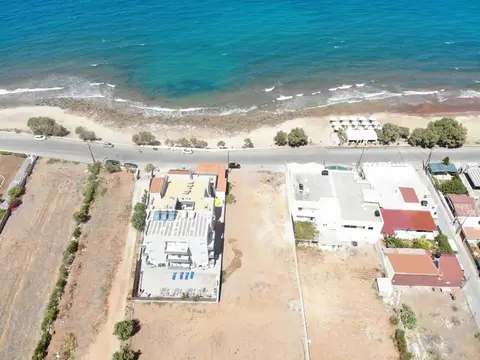 Irene Beach Apartments, Anissaras