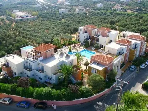 Zeus Village, Daratsos