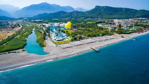 Daima Biz Hotel, Kiris