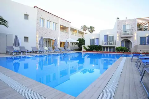 Maravel Star Art Hotel, Adelianos Kambos