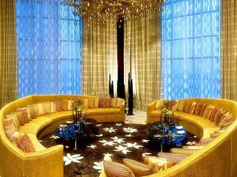 The H Dubai, Bur Dubai