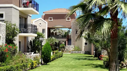 Lito Beach Hotel, Gerani