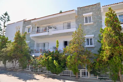 Hotel Anna Apartments, Kokkini Chani