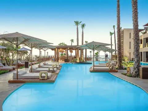 Nalu Resort & Spa, Adelianos Kambos
