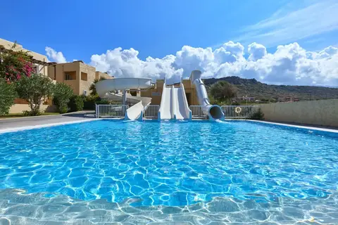 Vasia Sea Retreat, Sissi