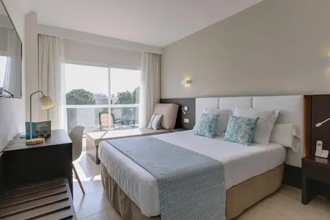 Hotel ILUNION Palmanova Mallorca, Palmanova