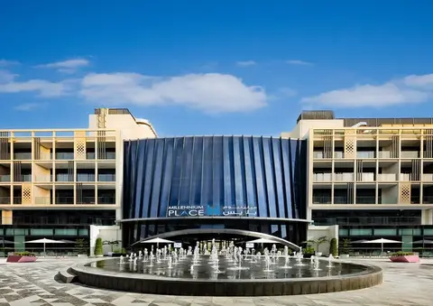 Millennium Place Mirdif Hotel, Al Garhoud en Festival City
