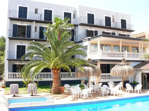 Hotel Navia Santa Ponsa, Santa Ponsa