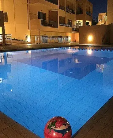 Gerona Mare Apartments, Gerani
