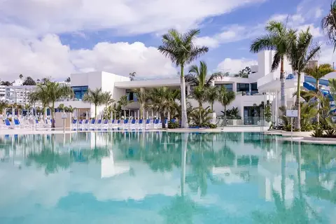 Servatur Puerto Azul, Puerto Rico