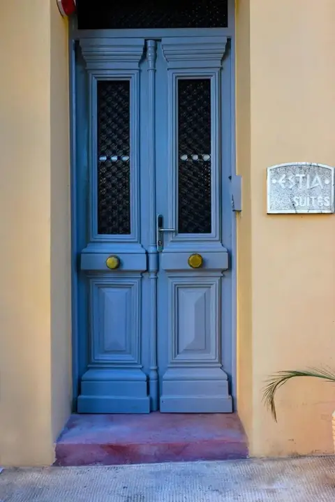 Elia Estia, Chania