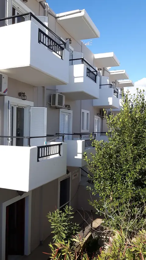 Antigoni, Agia Galini