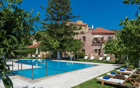 Spilia Village, Spilia