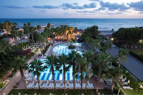 Trendy Palm Beach, Side