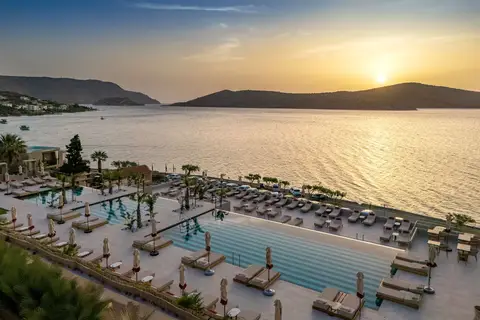 Enorme Infinity Elounda, Elounda