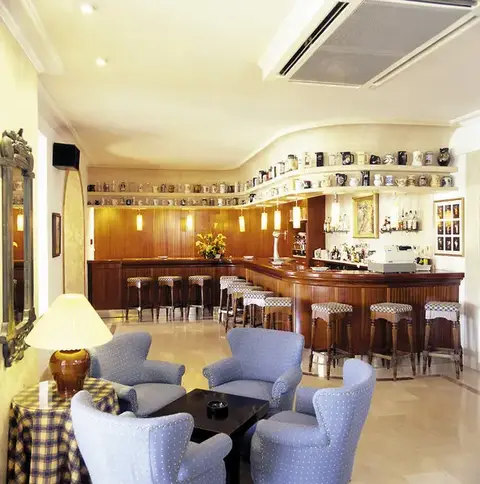 Hotel y Apartamentos Casablanca, Santa Ponsa