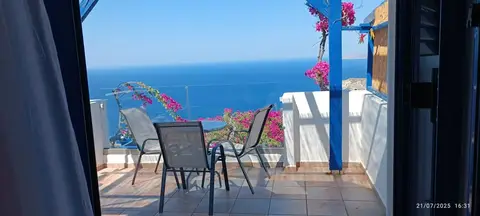 Nymphes Luxury Apartments & Studios, Agia Pelagia