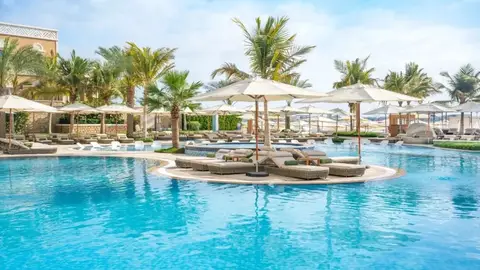 The First Collection Dubai Business Bay, Downtown en Business Bay