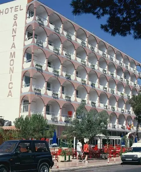 Cassandra, El Arenal