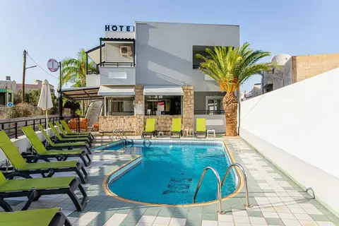 ICandy Sol, Malia