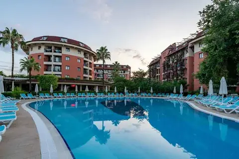 Palmeras Beach Hotel, Konakli