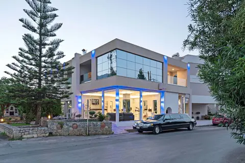Apollo Hotel I & II, Georgioupolis
