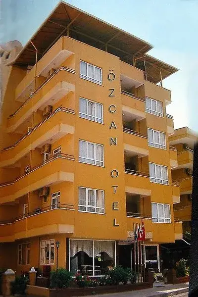 Miss Cleopatra Hotel, Cleopatra Beach