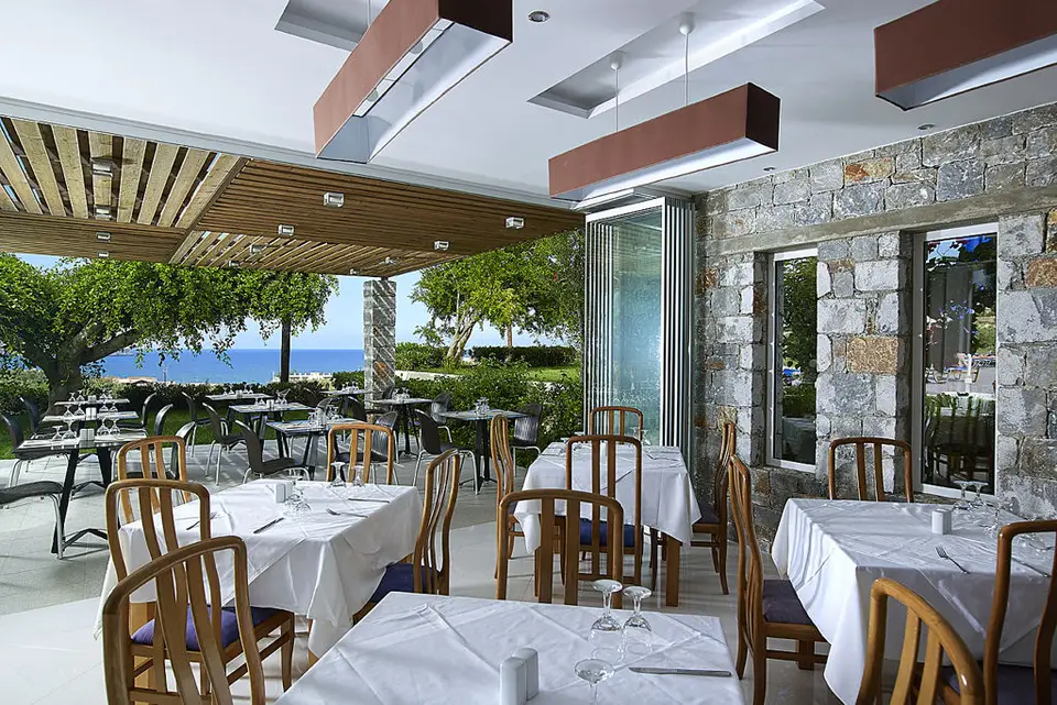 Fly & Go Eleftheria Hotel, Agia Marina