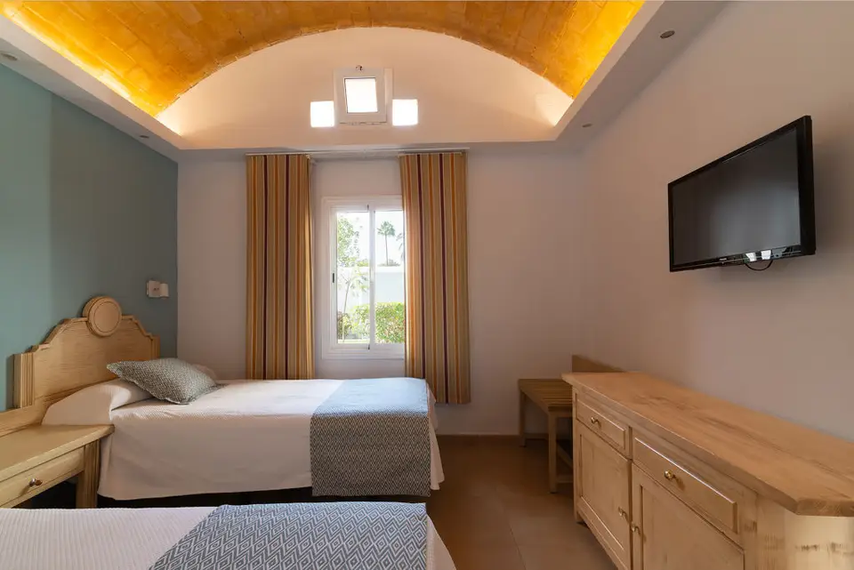 Cordial Biarritz Bungalow, Playa del Inglés