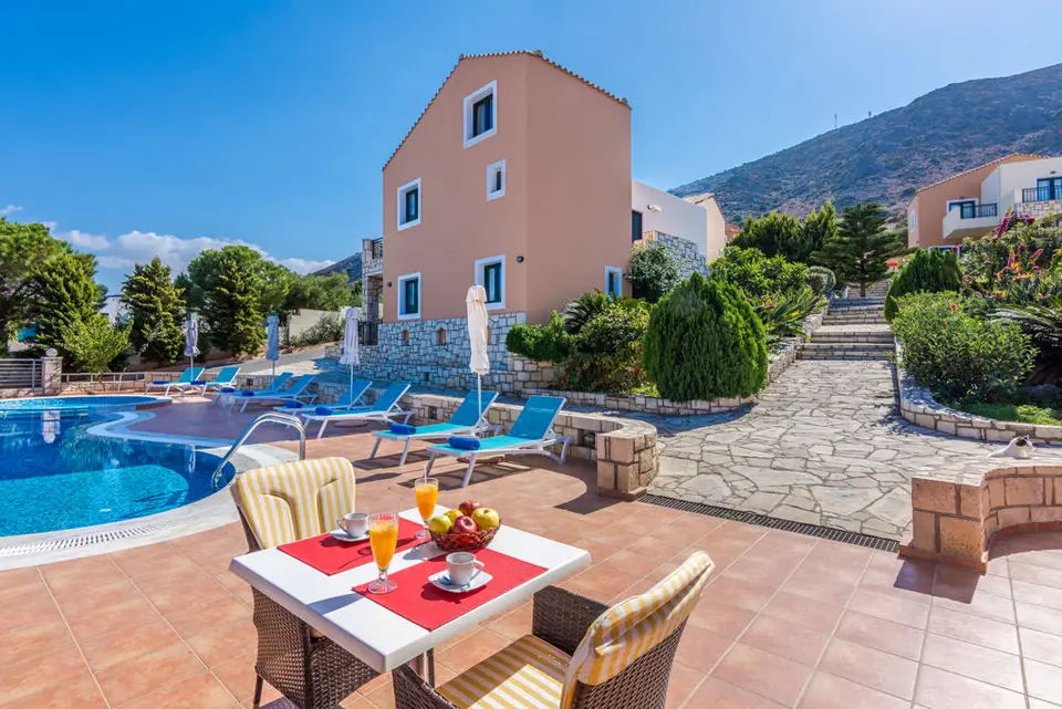 Pilot's Villas Luxury Suites, Koutouloufari