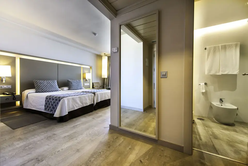 Vulcano Hotel, Playa de las Américas
