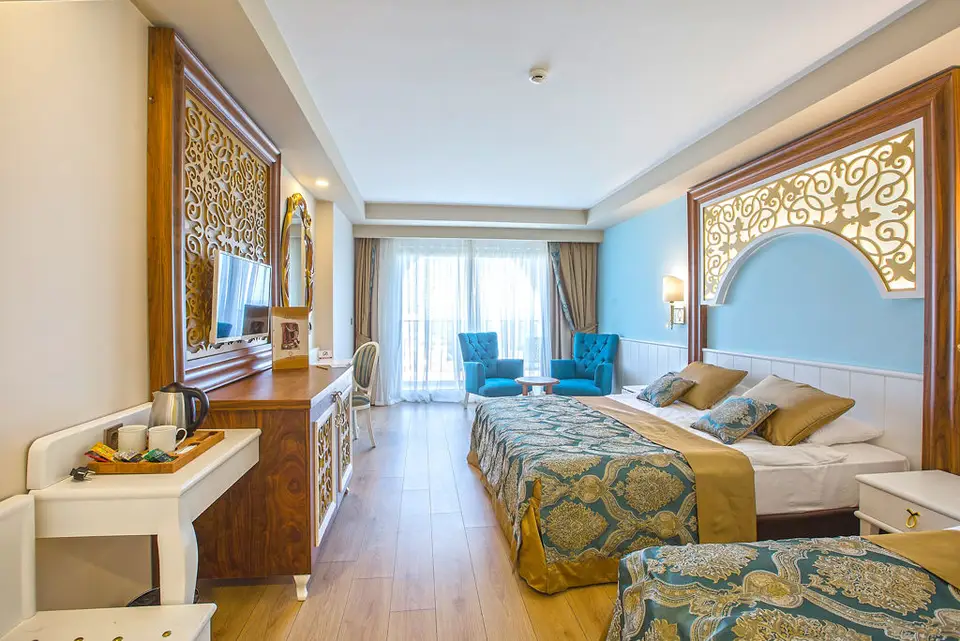 Fly & Go J'adore Deluxe Hotel & Spa, Titreyengöl