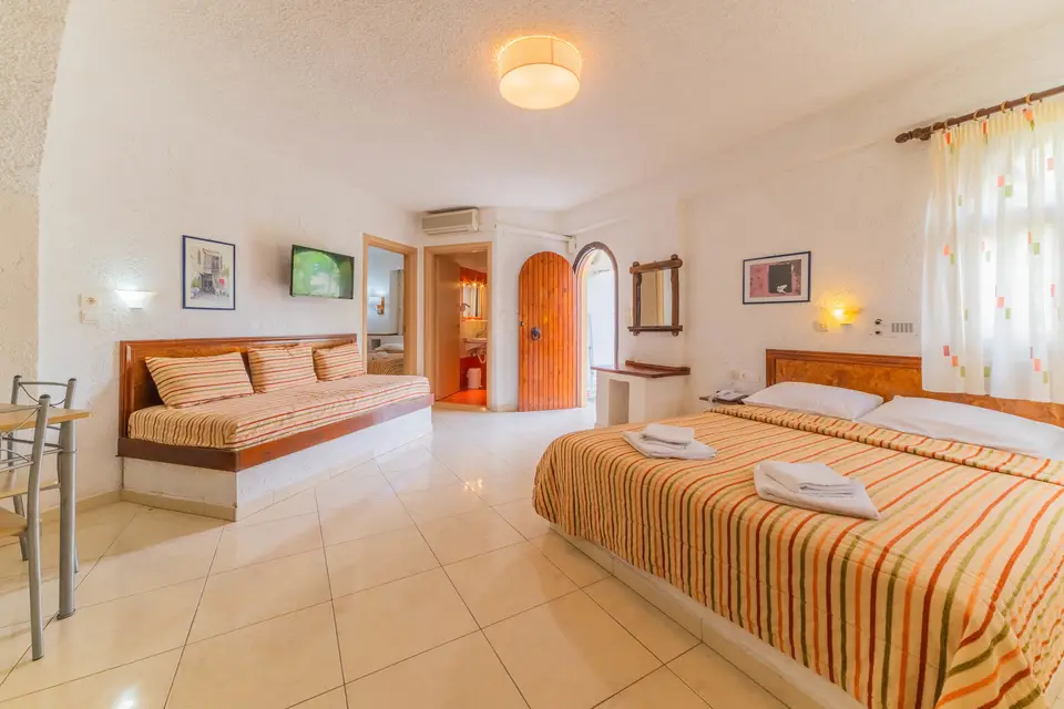 Fly & Go Kastro Studios & Apartments, Ierapetra