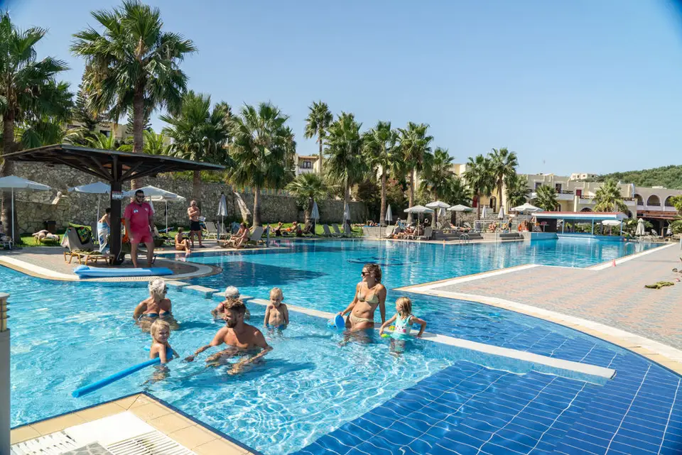Fly & Go Almyrida Village & Waterpark, Almyrida