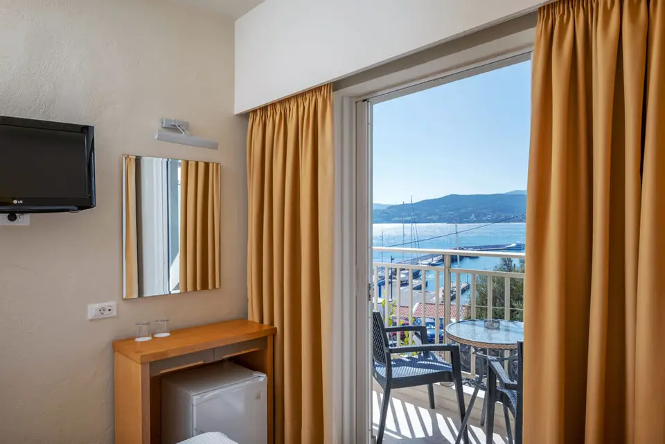 Fly & Go Kitro Beach Hotel, Agios Nikolaos