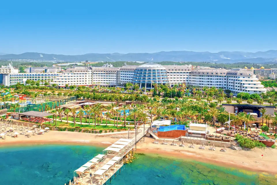 Long Beach Alanya, Türkler