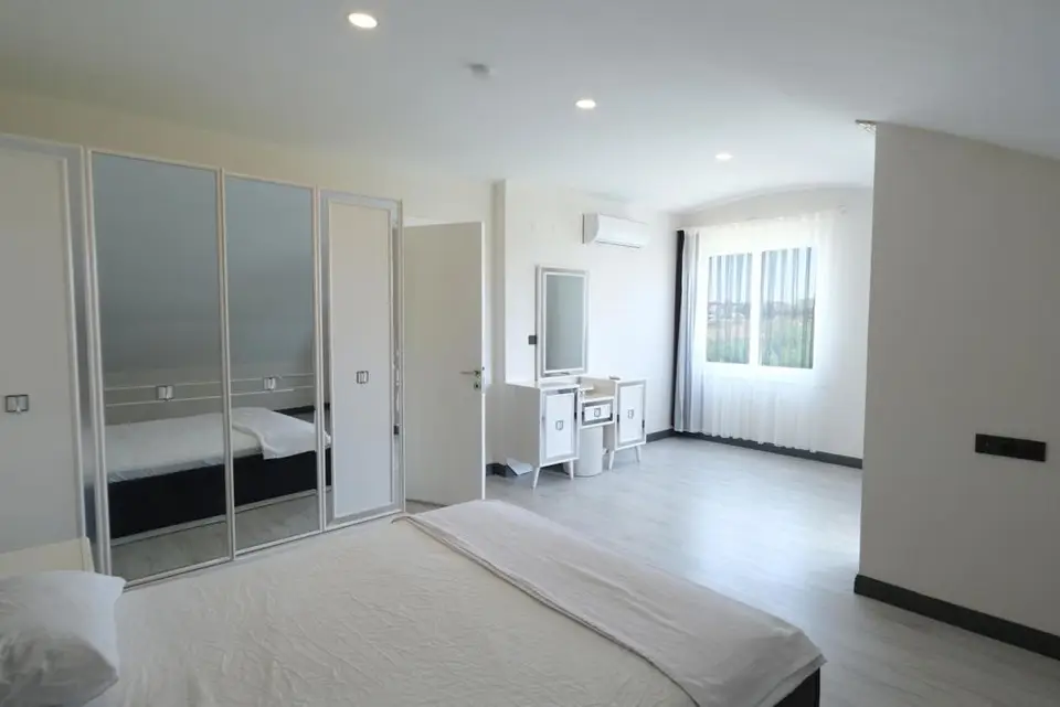 Prestige Villas, Kizilot