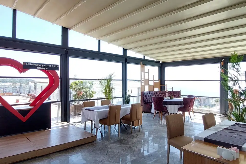 Elite Luxury Suite & Spa, Konakli