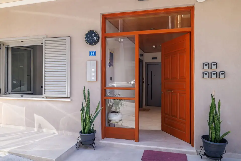 Jolly Suites, Heraklion