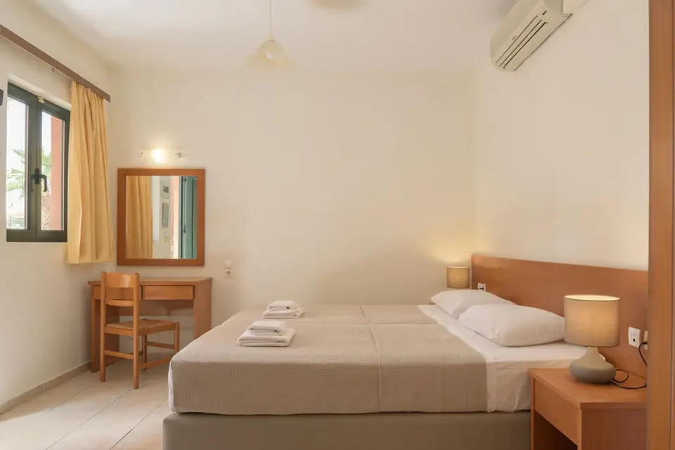 Asterias Village Resort, Piskopiano