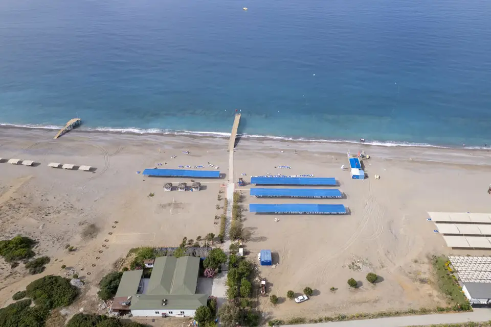 Cenger Beach, Kizilot