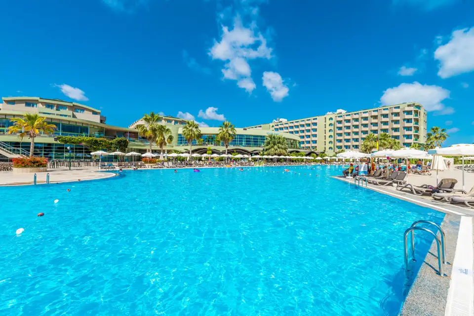 Vonresort Golden Coast, Colakli