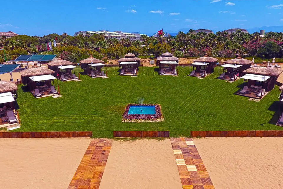 Vonresort Golden Coast, Colakli